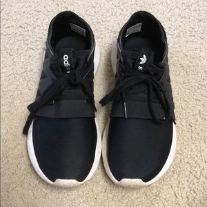 Adidas tubular shoes